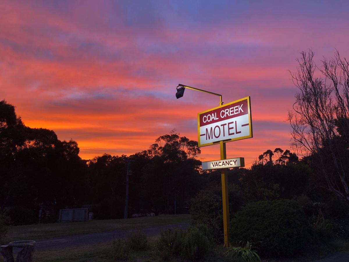 Coal Creek Motel Korumburra Экстерьер фото