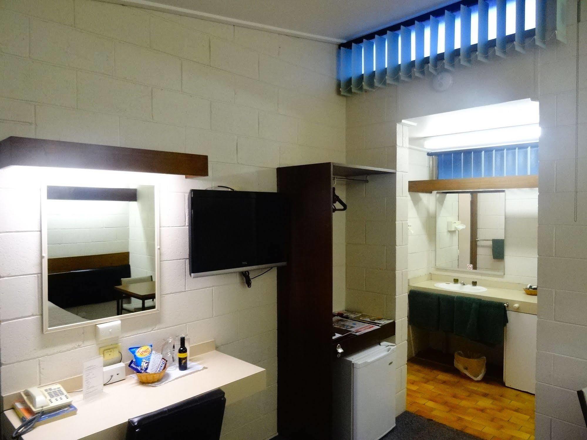 Coal Creek Motel Korumburra Экстерьер фото