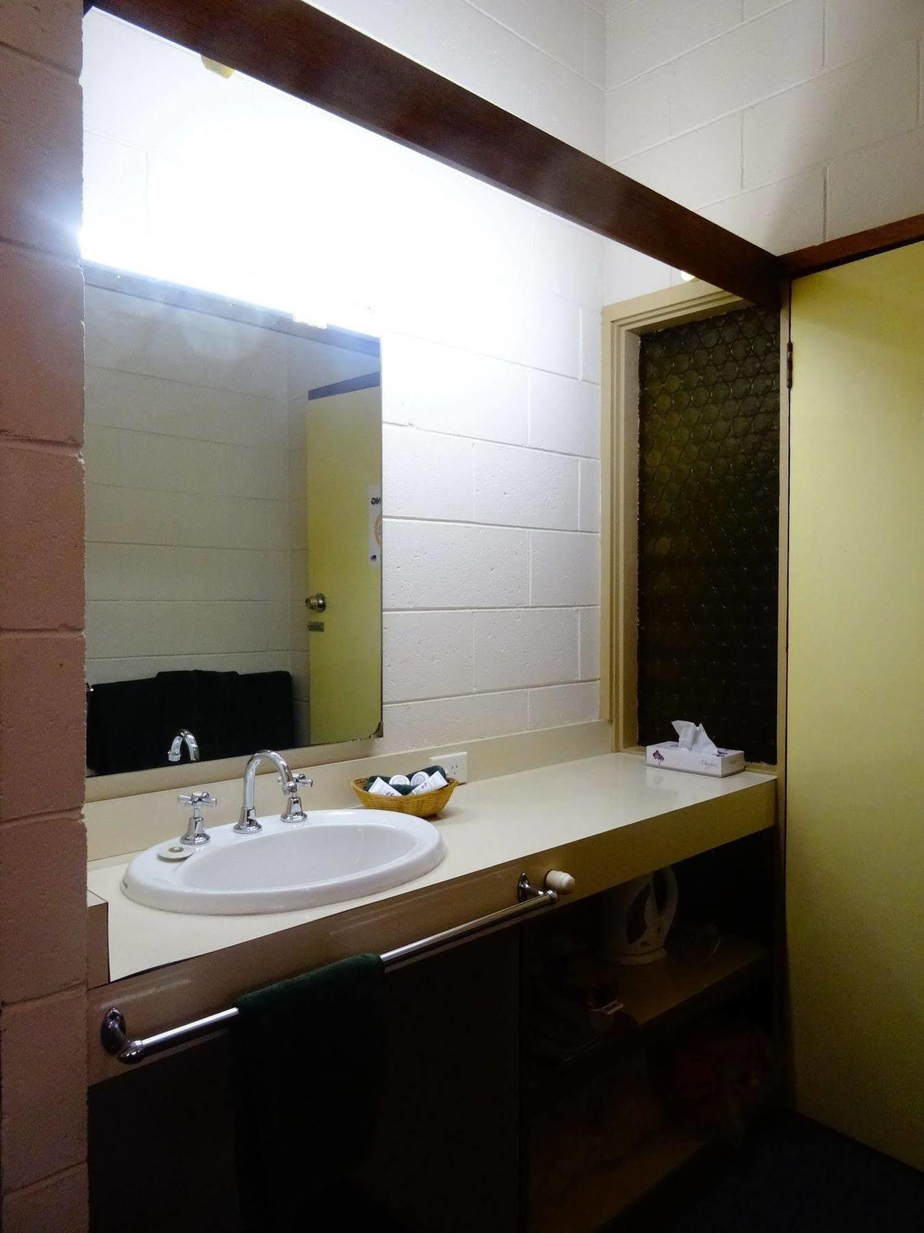 Coal Creek Motel Korumburra Экстерьер фото