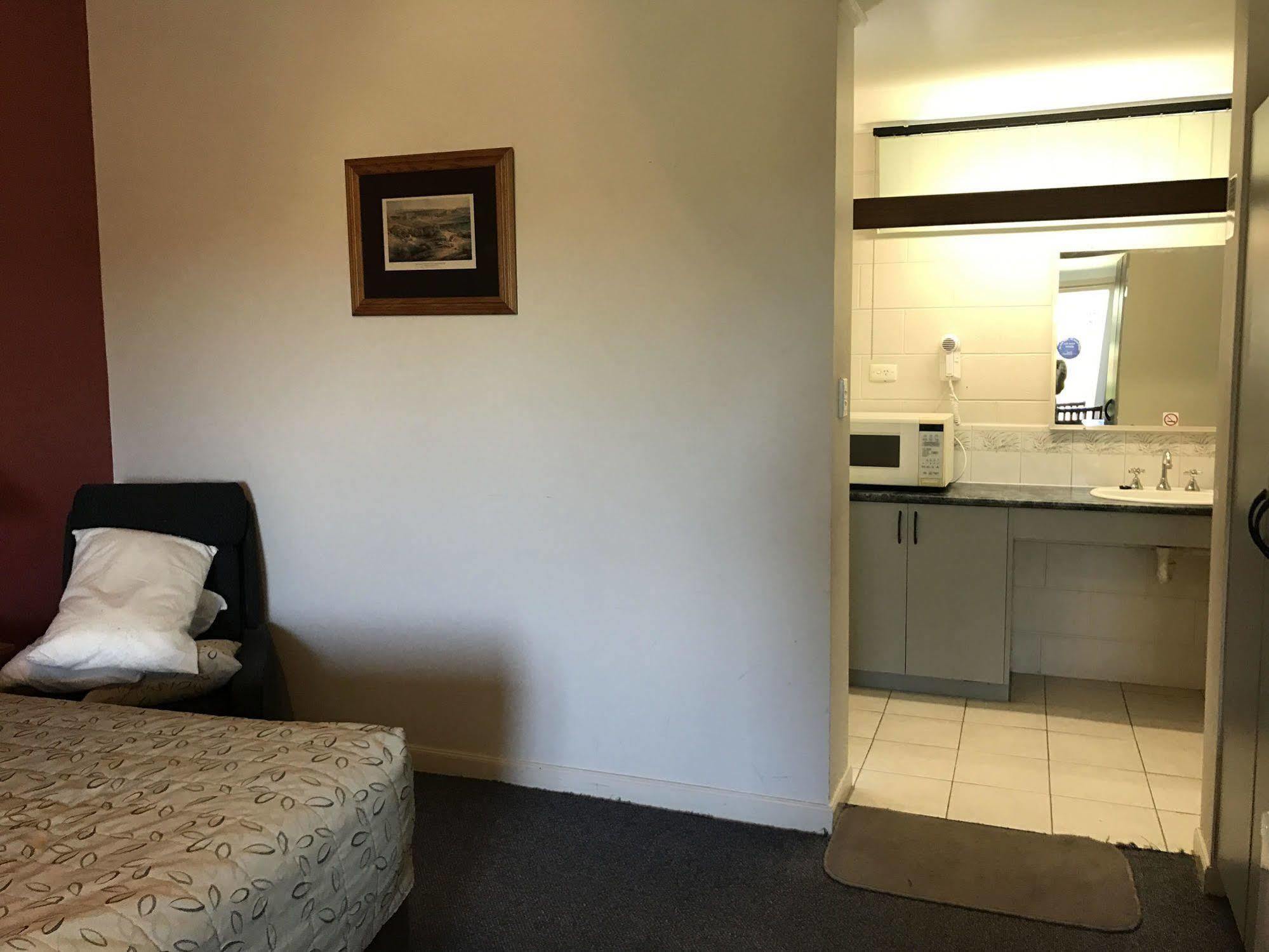 Coal Creek Motel Korumburra Экстерьер фото