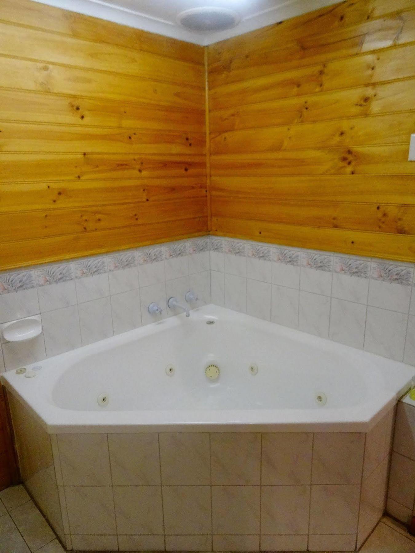 Coal Creek Motel Korumburra Экстерьер фото